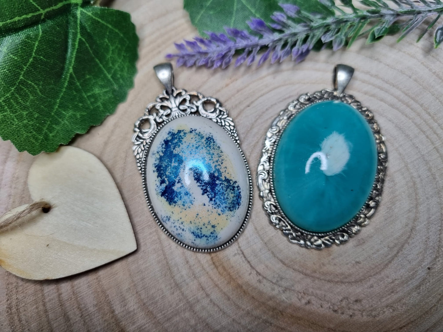 Ciondoli cabochon in Resina (con cammeo)