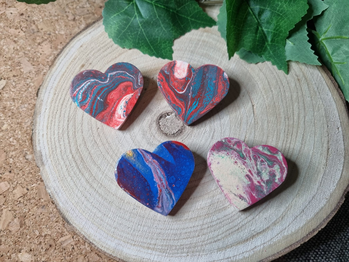 Works to hang in FluidArt 