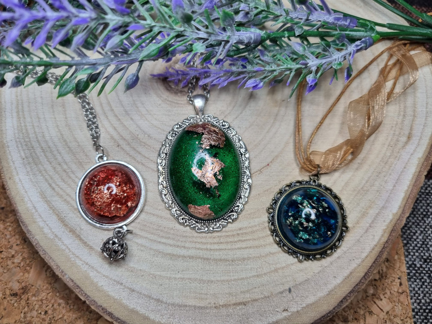 Ciondoli cabochon in Resina (con cammeo)
