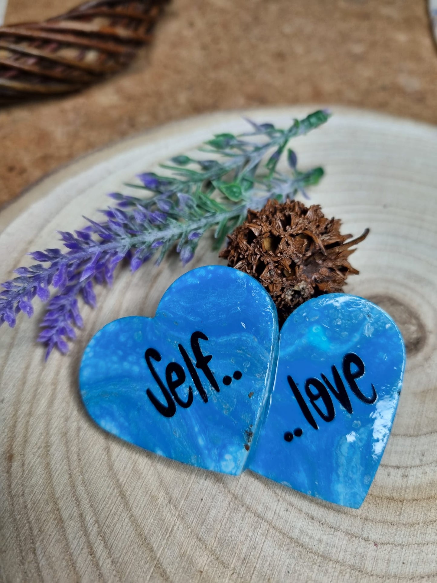 Works to hang in FluidArt 