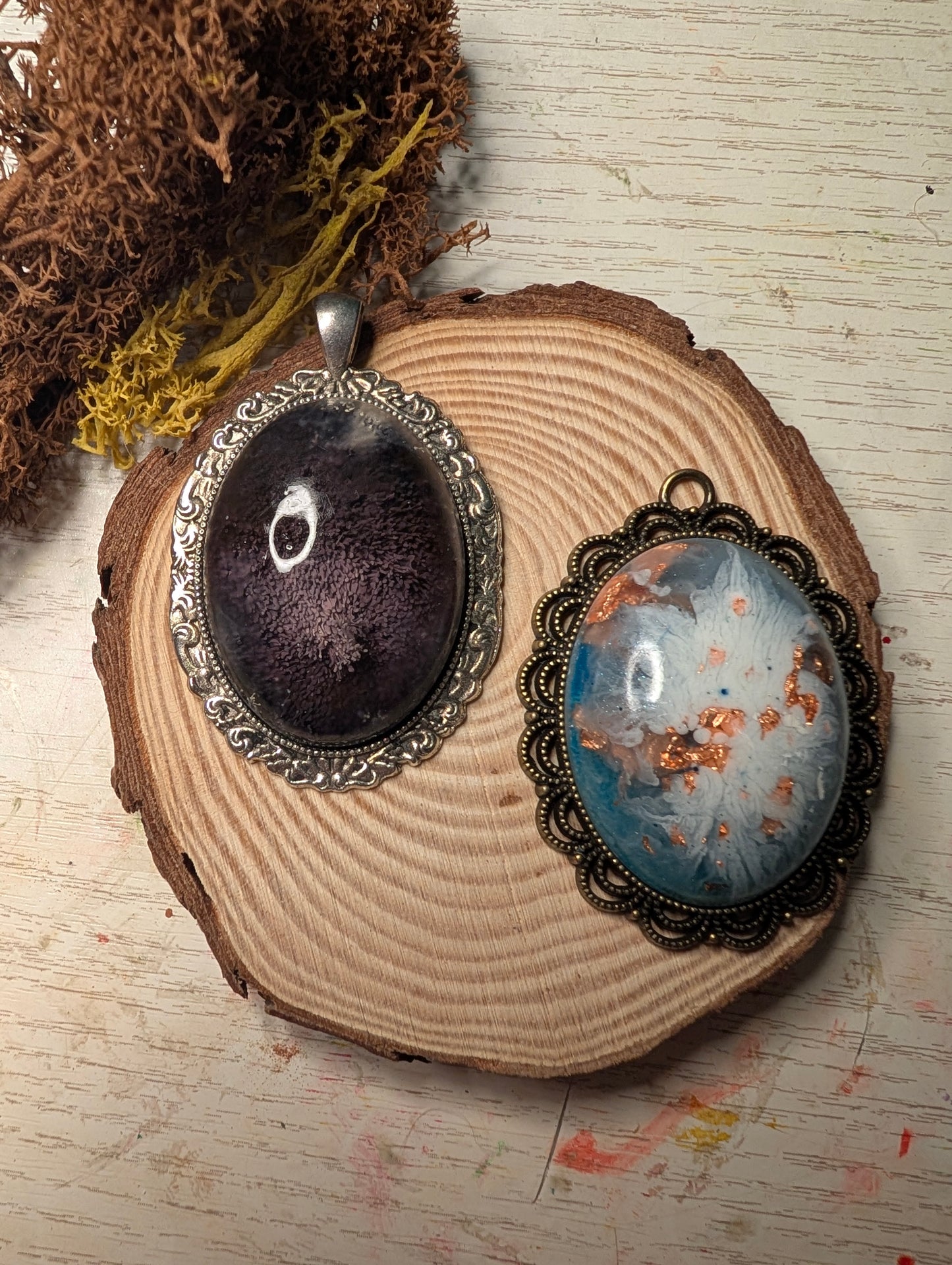 Cammei con Cabochon in resina